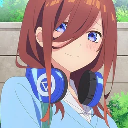 Miku Nakano Español Latino